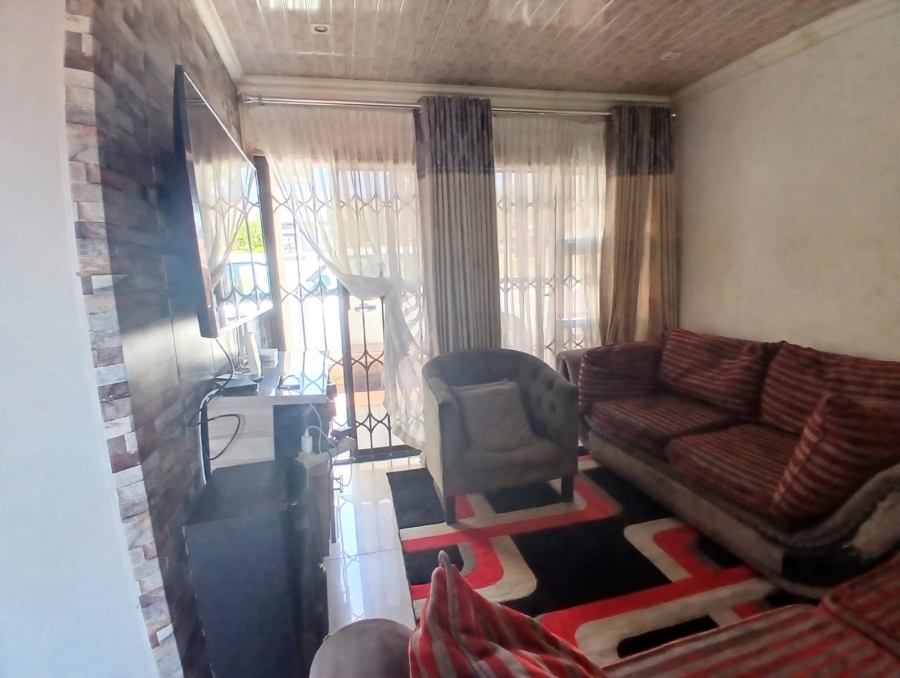 3 Bedroom Property for Sale in Tlhabane West North West